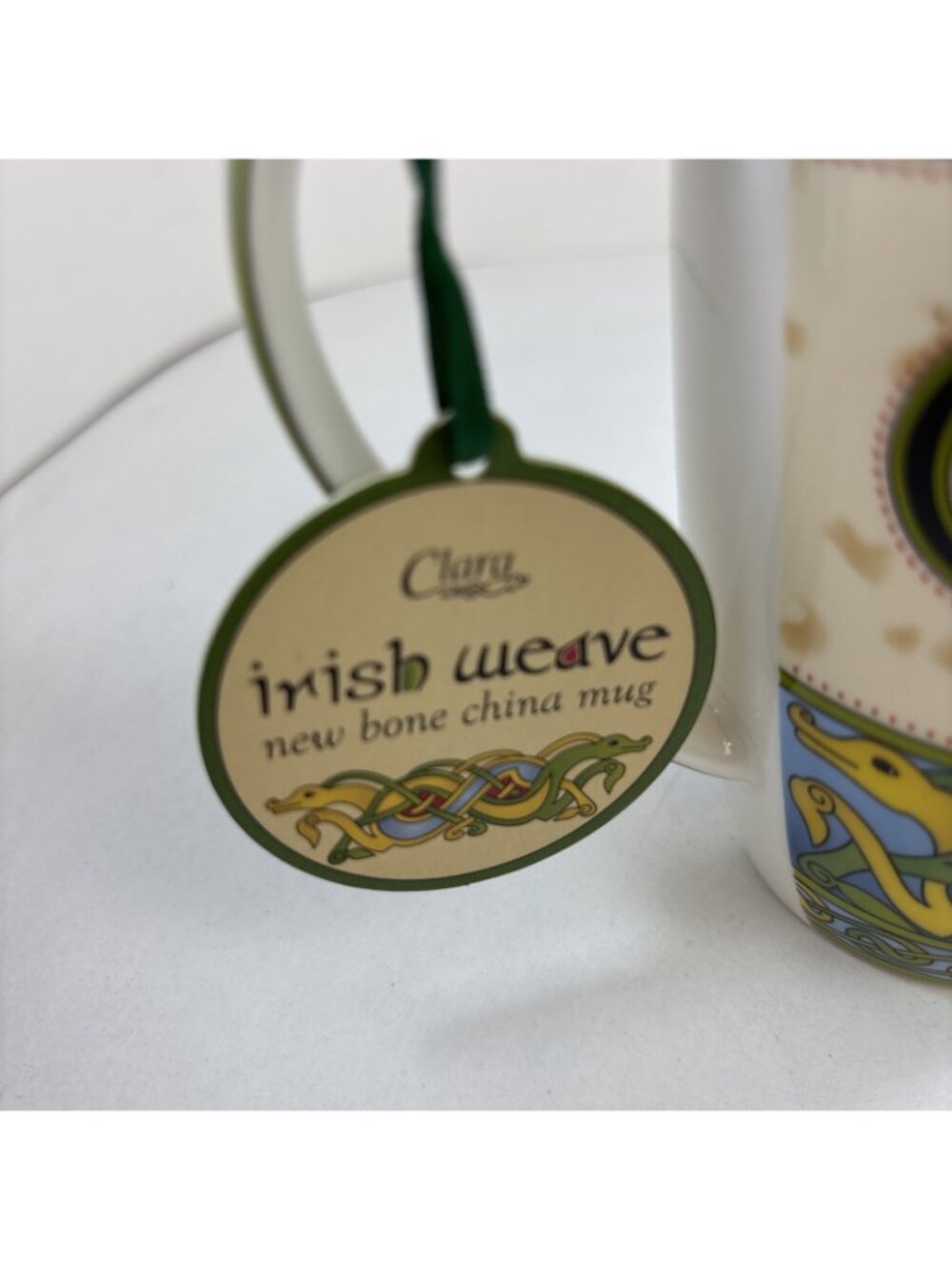 Irish Weave Ceramic Mug With by Clara Crafts ONE HUNDRED THOUSAND WELCOMES - Picture 4 of 6